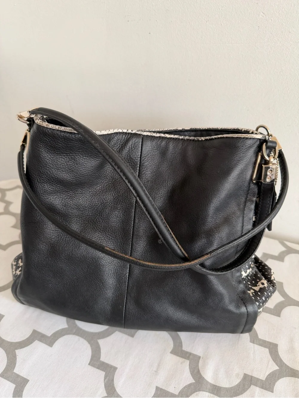Coach soft black